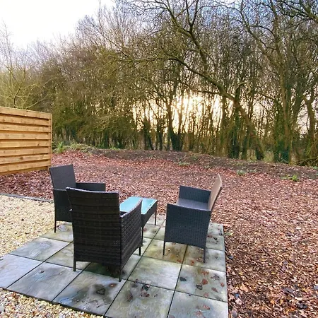 Apartamento Squirrel At Owlet Hideaway - With Hot Tub, Near York