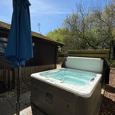 公寓 Squirrel At Owlet Hideaway - With Hot Tub, Near 约克