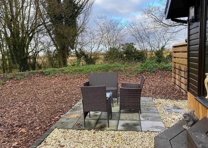 Squirrel At Owlet Hideaway - With Hot Tub, Near Appartement