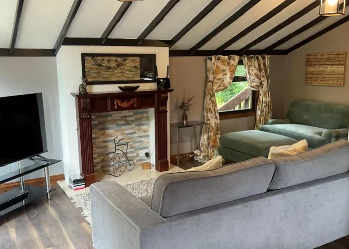 Appartement Squirrel At Owlet Hideaway - With Hot Tub, Near *