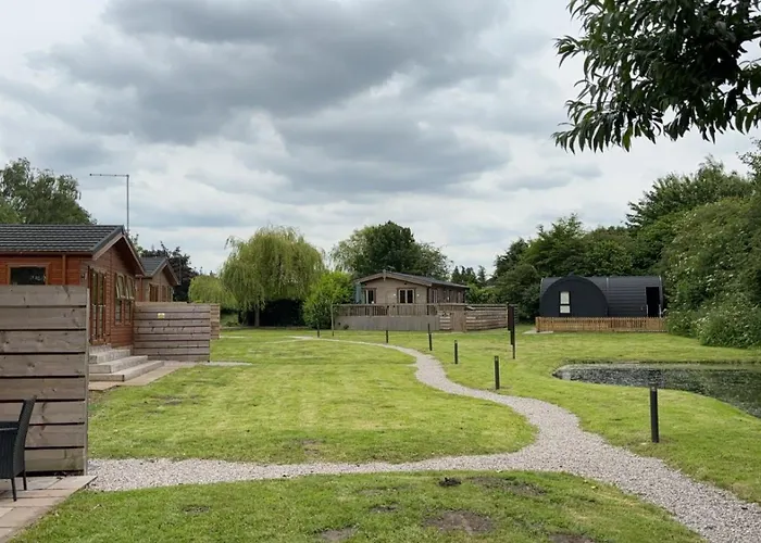 Appartement Squirrel At Owlet Hideaway - With Hot Tub, Near