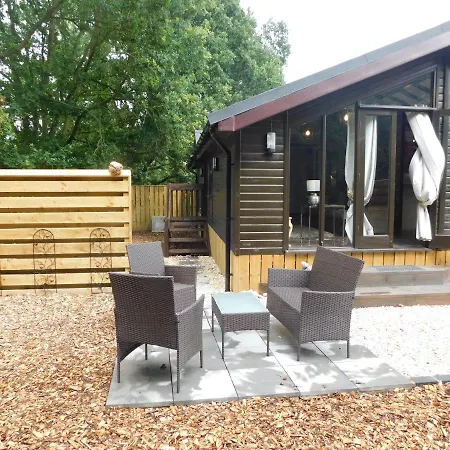 Appartement Squirrel At Owlet Hideaway - With Hot Tub, Near York